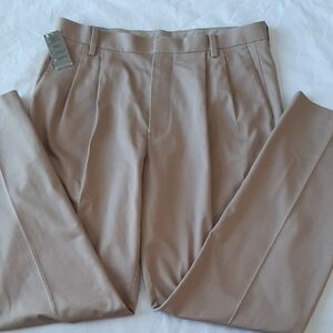 Dockers Men's 36 X 34 Khaki Pleated Classic Fit Pants